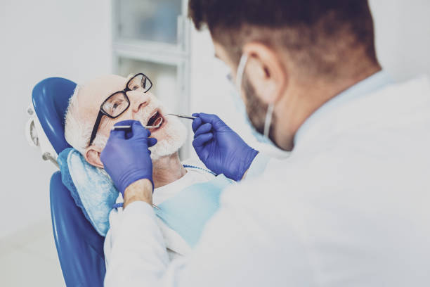 Best Emergency Tooth Extraction in Red Lick, TX